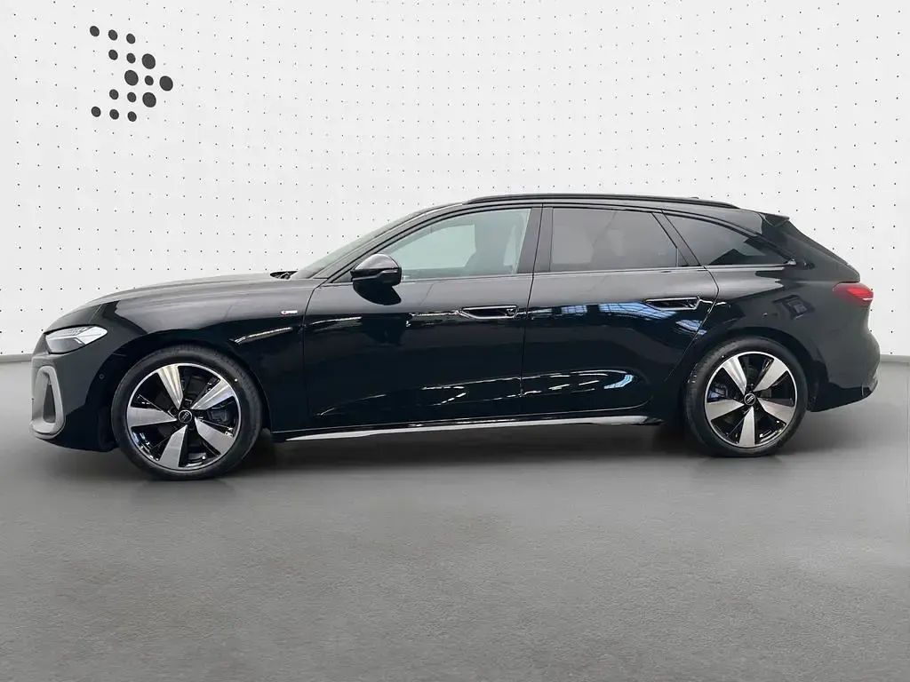 Gebraucht Audi A5 Edition .1 204 PS (150 kW) 2025 Mythosschwarz metallic Kombi