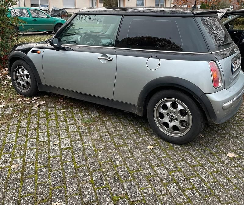 Gebraucht 2002 Mini Cooper Kleinwagen | 2.300 € - Bild 1/4