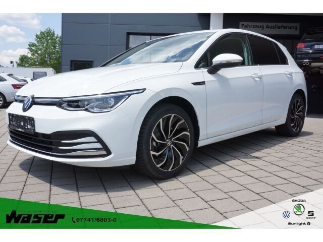 Weiss Gebraucht 2023 VW Golf VIII Style Limousine | 31.980 € (Etwas zu teuer) - Bild 1/4