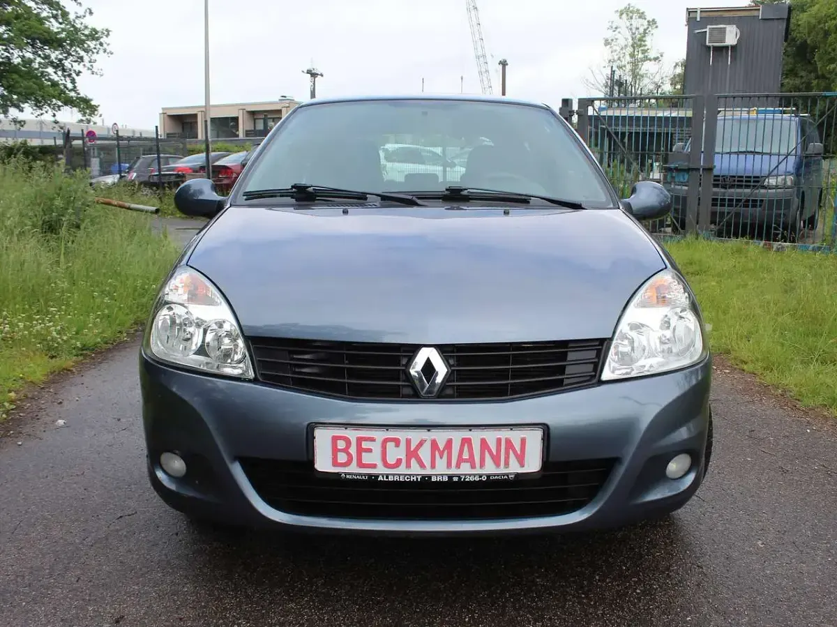 Gebraucht Renault Clio Campus 58 PS (42 kW) 2010 Grey blue Kleinwagen