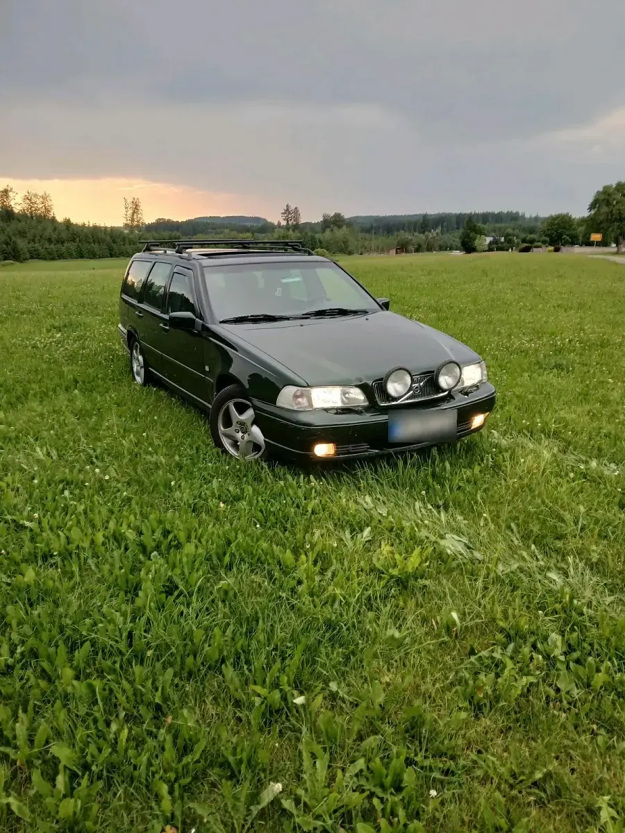Gebraucht Volvo V70 170 PS (125 kW) 2000 Grün Kombi