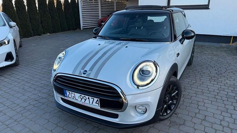 Silber Gebraucht 2019 Mini Cooper D Kleinwagen | 12.400 € (Guter Preis) - Bild 1/4