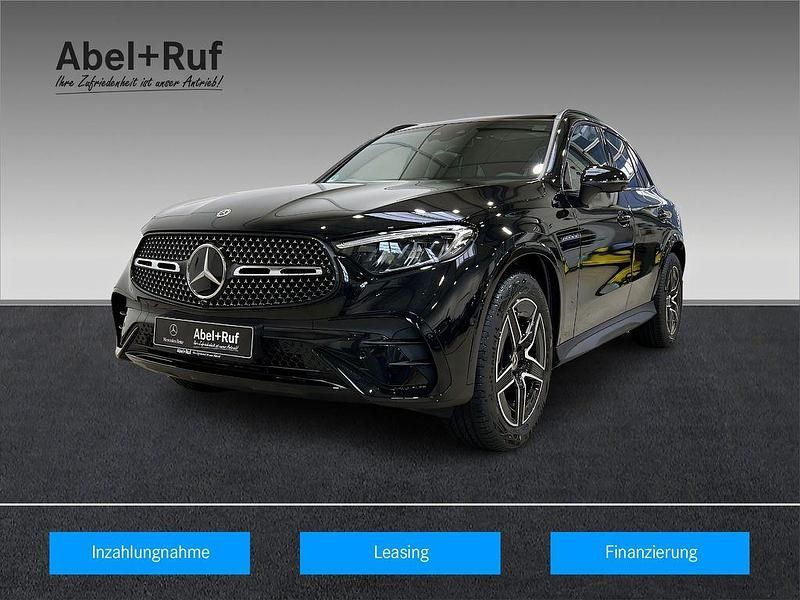 Schwarz Gebraucht 2025 Mercedes GLC220 AMG SUV | 59.389 € (Fairer Preis) - Bild 1/4