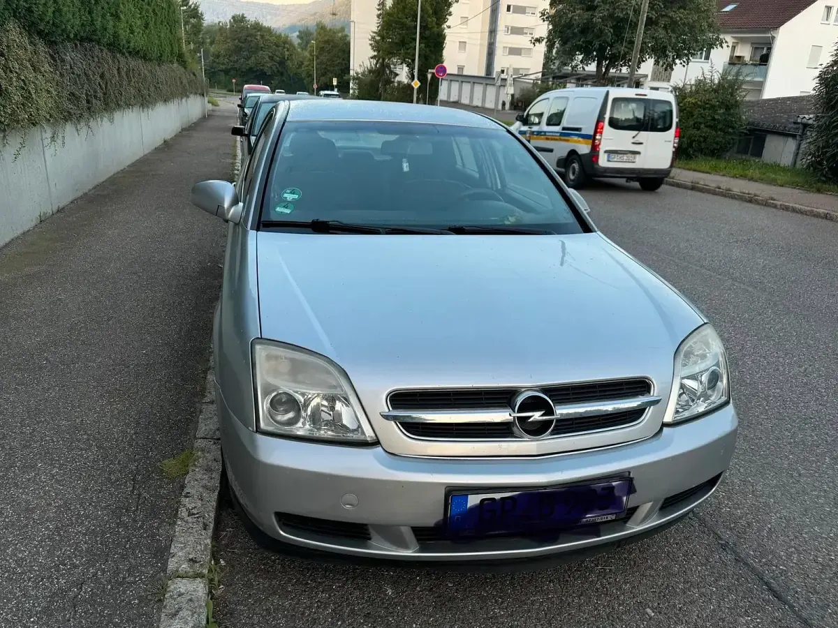 Gebraucht Opel Vectra 122 PS (89 kW) 2002 Grau Limousine
