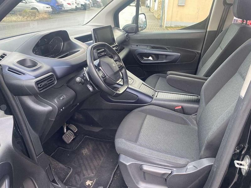 Gebraucht Peugeot Rifter Active 131 PS (96 kW) 2019 Schwarz Van / Kleinbus