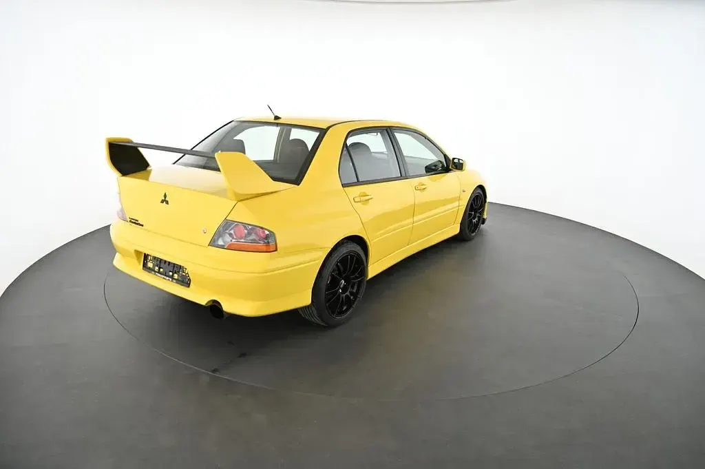 Gebraucht Mitsubishi Lancer 265 PS (194 kW) 2013 Gelb Limousine