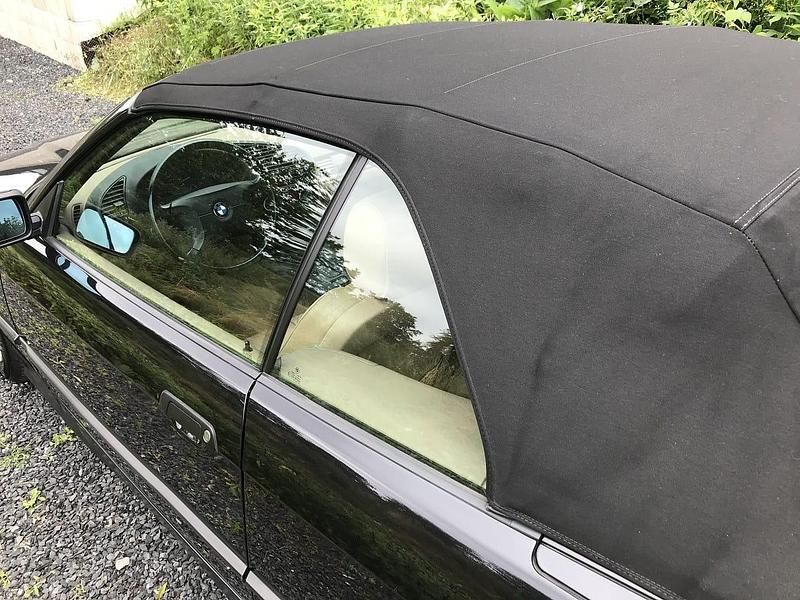 Gebraucht BMW 320 Cabriolet 150 PS (110 kW) 1997 Schwarz Cabrio