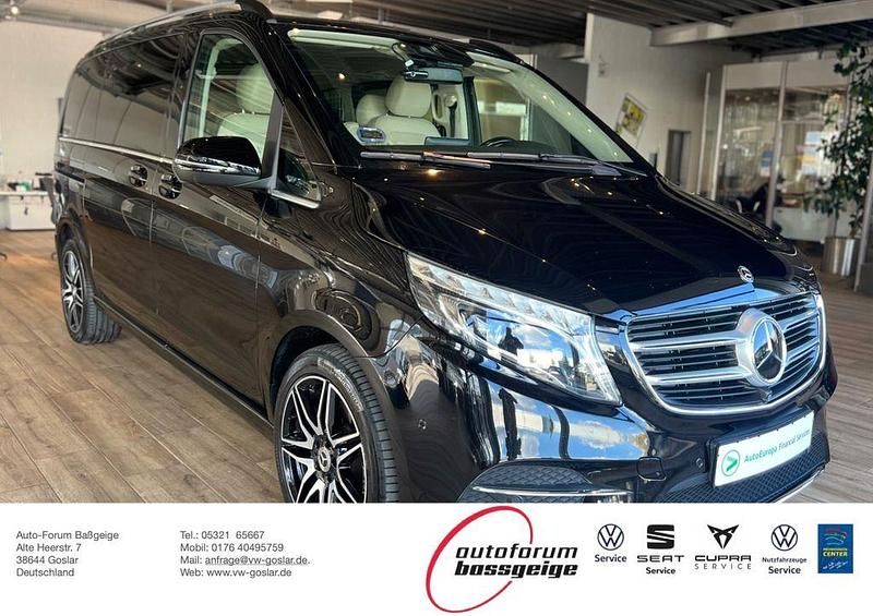 Schwarz Gebraucht 2019 Mercedes V220 AMG line Van / Kleinbus | 39.950 € (Superpreis) - Bild 1/4