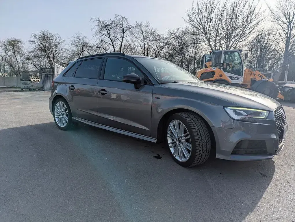 Gebraucht Audi A3 S-Line 150 PS (110 kW) 2018 Grau Limousine