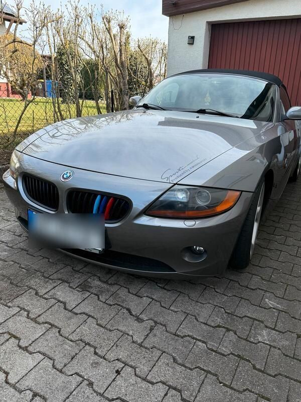 Grau Gebraucht 2005 BMW Z4 Cabrio | 7.500 € (Superpreis) - Bild 1/4