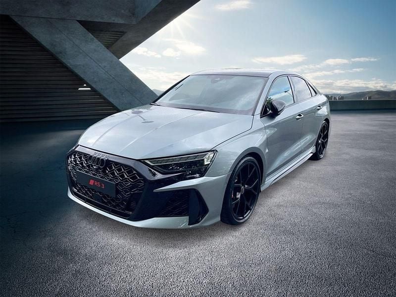 Gebraucht Audi RS3 Exclusive 400 PS (294 kW) 2026 Individuallackierung grigio tita Limousine