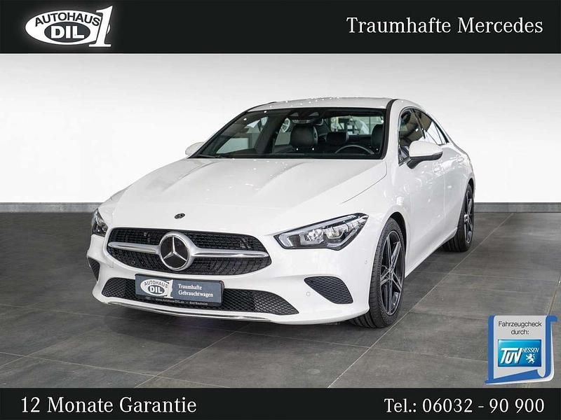 Gebraucht Mercedes CLA200 163 PS (119 kW) 2020 Polarweiss Coupé