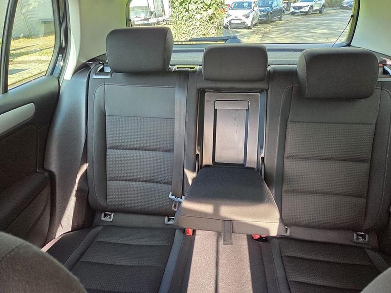Gebraucht VW Golf VI Team 80 PS (58 kW) 2011 Schwarz Kleinwagen