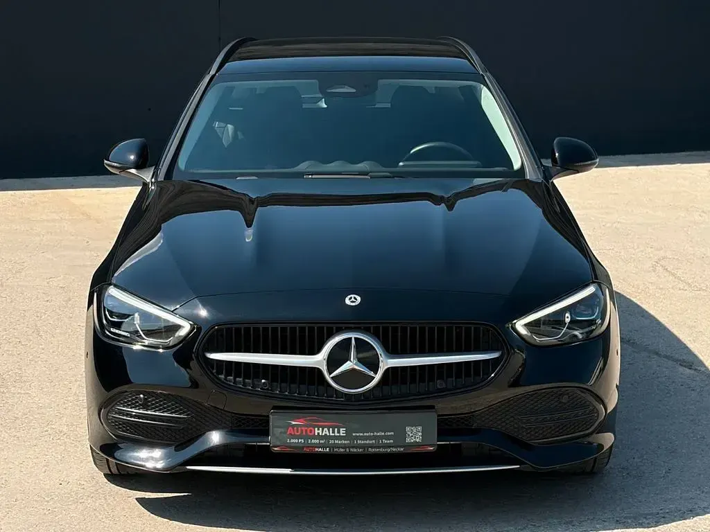Gebraucht Mercedes 220 Advanced 200 PS (147 kW) 2023 Schwarz Limousine