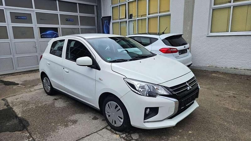 Gebraucht Mitsubishi Space Star Basis 71 PS (52 kW) 2020 Islandweiss (s) Kleinwagen