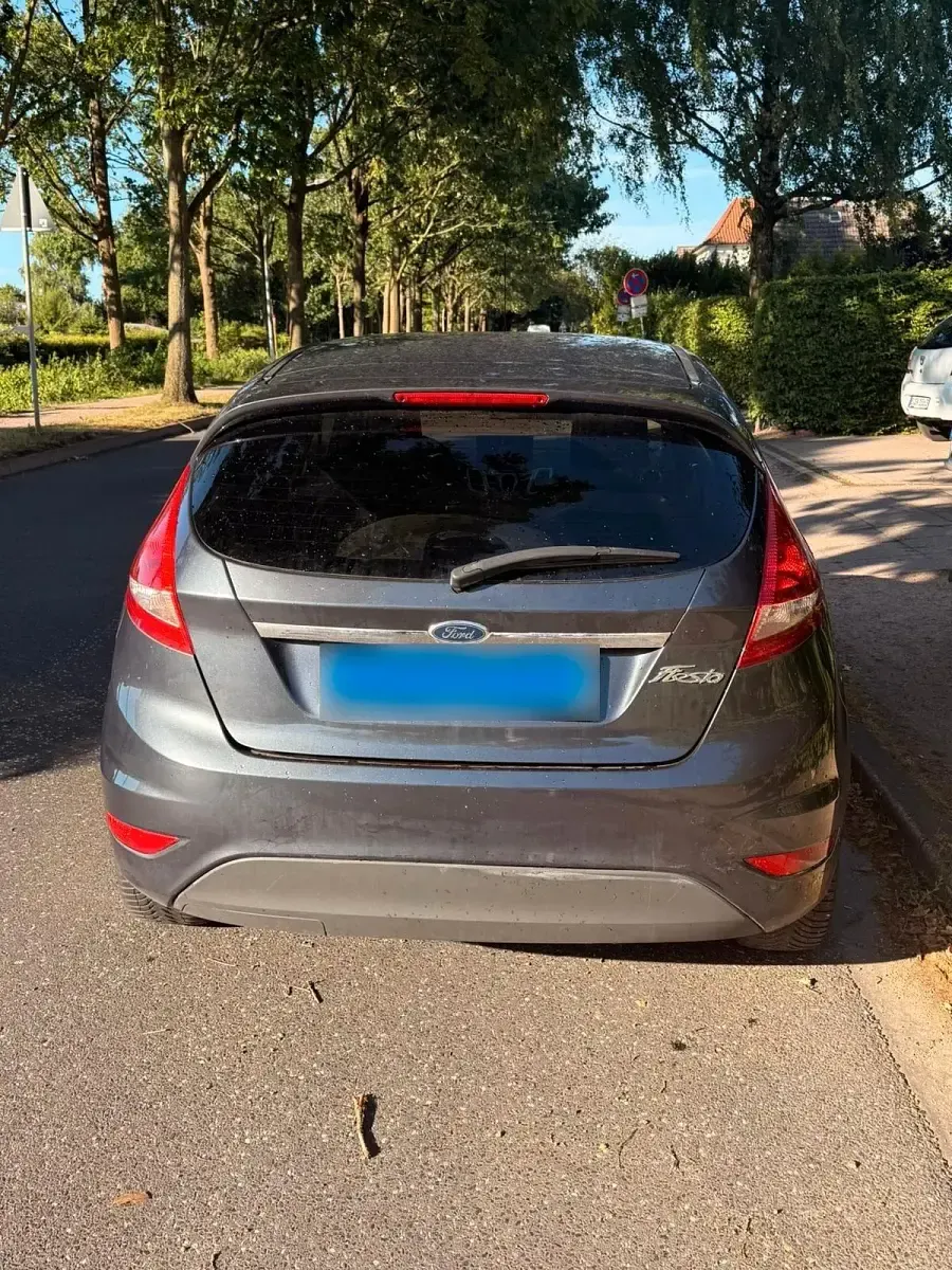 Gebraucht Ford Fiesta 97 PS (71 kW) 2009 Schwarz Kleinwagen