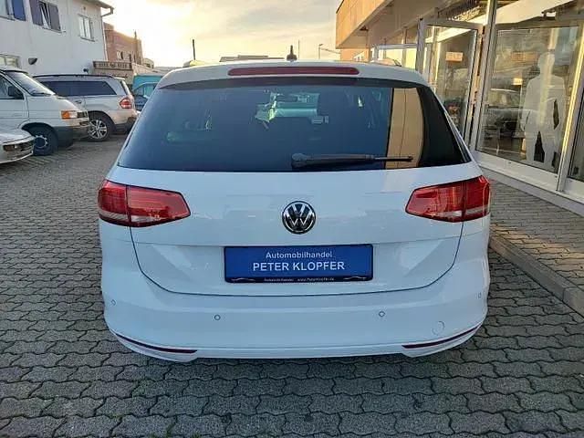 Usata VW Passat 150 CV (110 kW) 2018 Bianco Station wagon