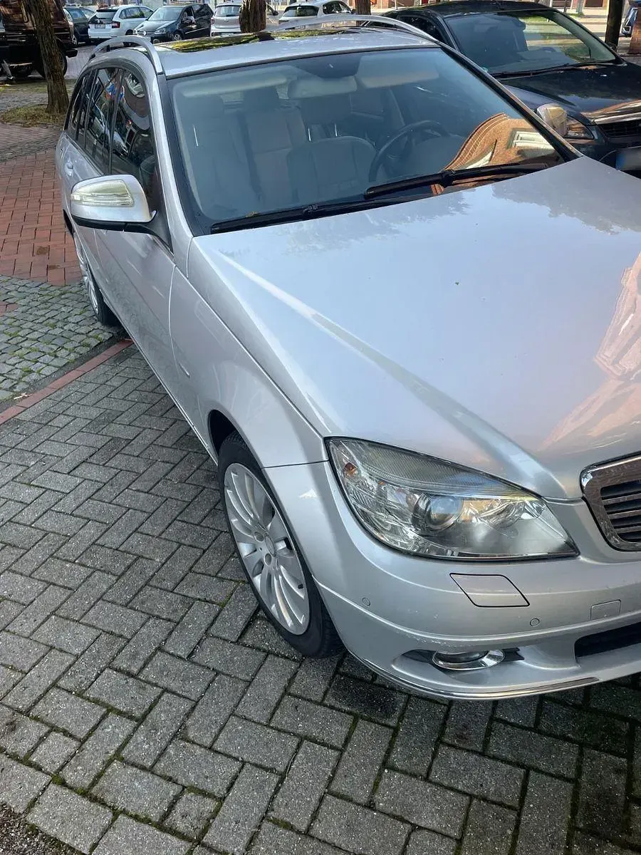 Gebraucht Mercedes C320 224 PS (164 kW) 2008 Silber Kombi
