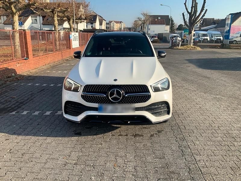 Weiß Gebraucht 2020 Mercedes GLE350 SUV | 57.500 € (Fairer Preis) - Bild 1/4
