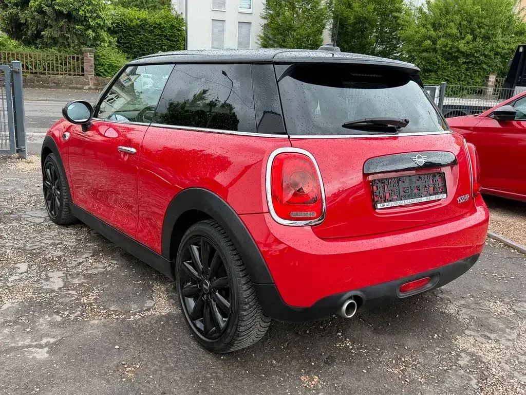 Gebraucht Mini Cooper Pepper 136 PS (100 kW) 2019 Rot Kleinwagen
