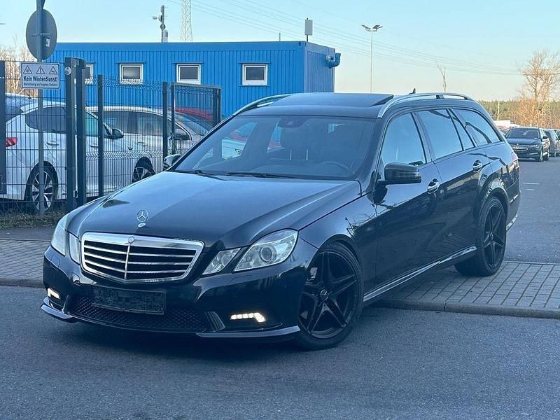 Gebraucht Mercedes E350 AMG 265 PS (194 kW) 2011 Schwarz Limousine