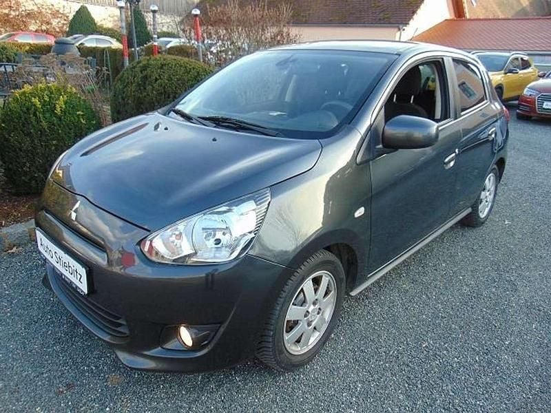 Gebraucht Mitsubishi Space Star Top 80 PS (58 kW) 2015 Cosmosgrau (p) Kleinwagen