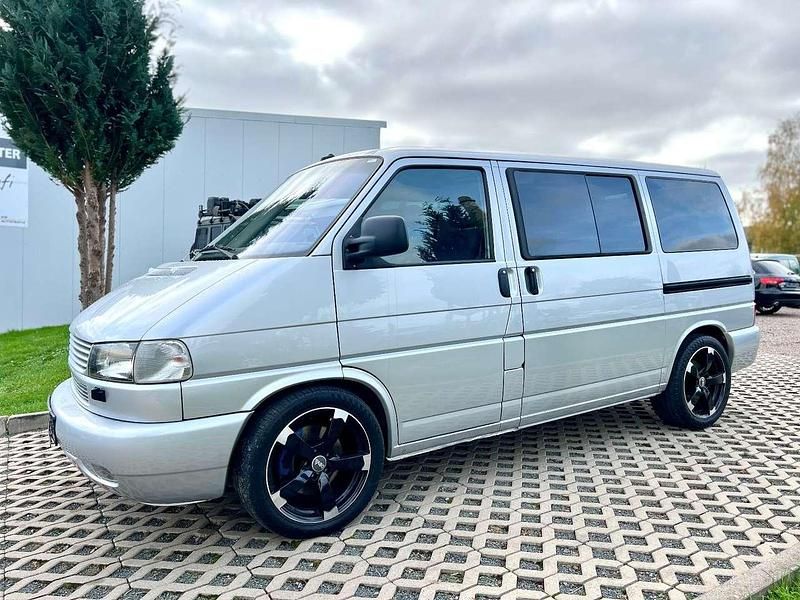 Silber Gebraucht 2002 VW Caravelle Van / Kleinbus | 13.997 € (Etwas zu teuer) - Bild 1/4