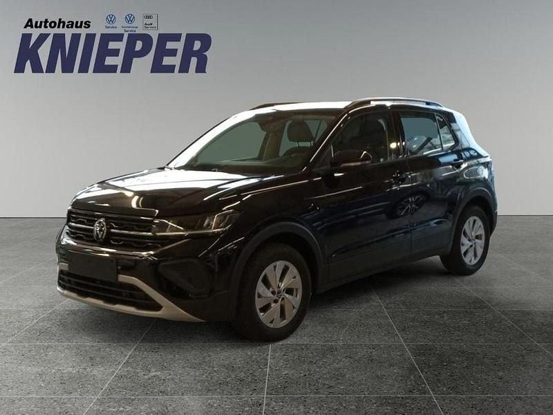 Neu VW T-Cross Life 95 PS (69 kW) 2025 Deep black perleffekt SUV