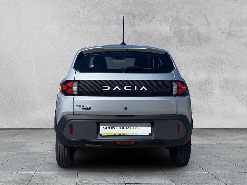 Nouă Dacia Spring Expression 52 kW (71 CP) 2026 Gri Hatchback