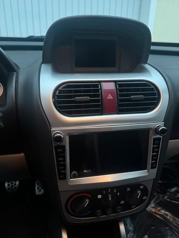 Gebraucht Opel Tigra 120 PS (88 kW) 2009 Schwarz Cabrio