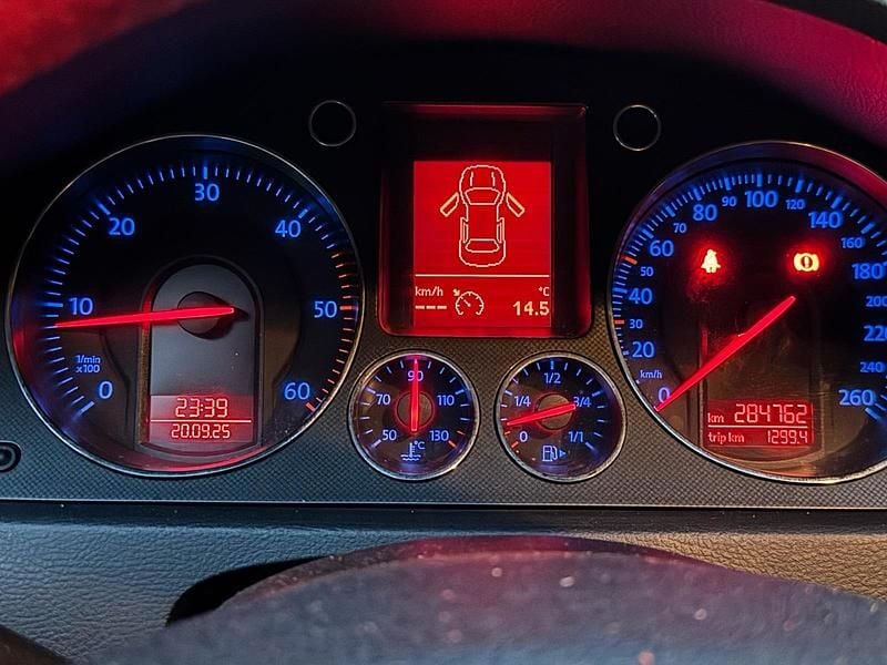 Gebraucht VW Passat 170 PS (125 kW) 2008 Braun Kombi