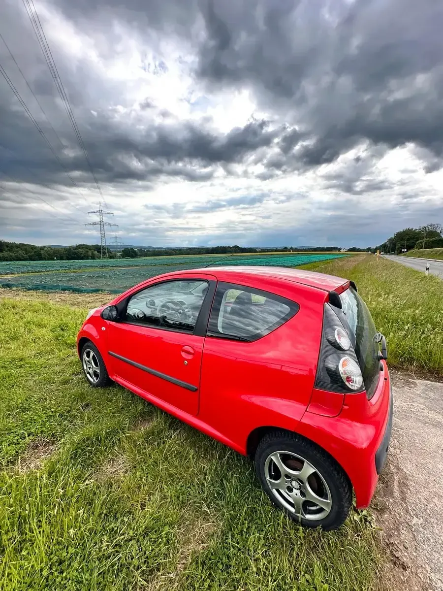 Gebraucht Citroën C1 68 PS (50 kW) 2006 Rot Kleinwagen
