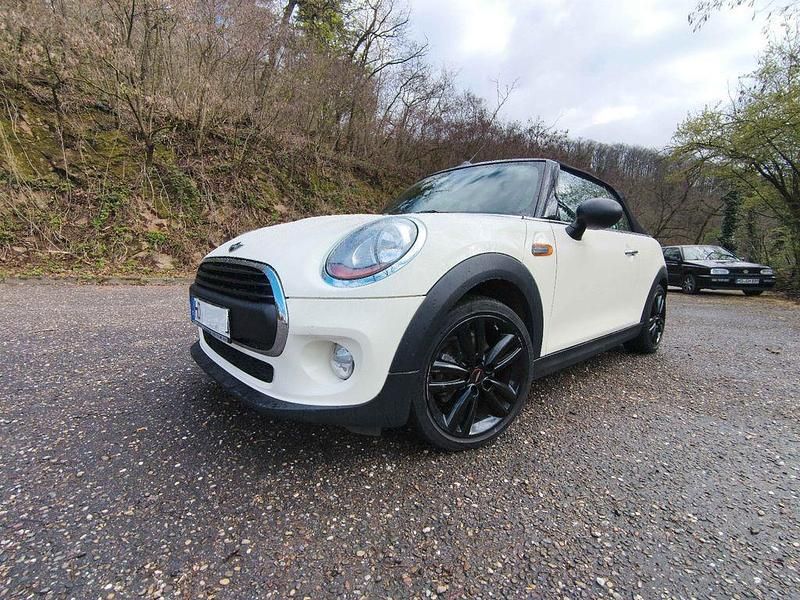 Gebraucht Mini One Cabriolet 102 PS (75 kW) 2018 Weiß Cabrio
