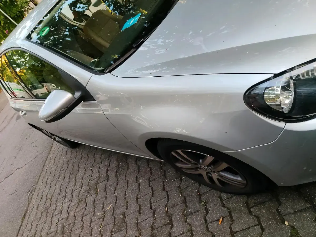 Gebraucht VW Golf VI Highline 122 PS (89 kW) 2009 Silber Kleinwagen