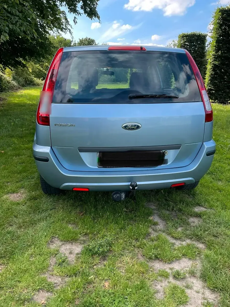 Gebraucht Ford Fusion 75 PS (55 kW) 2006 Blau Kleinwagen