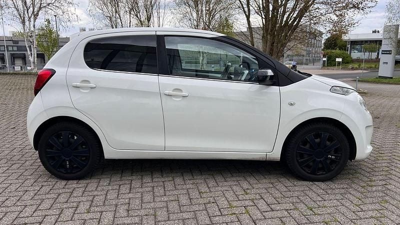 Gebraucht Citroën C1 SELECTION 69 PS (50 kW) 2017 Weiß Kleinwagen