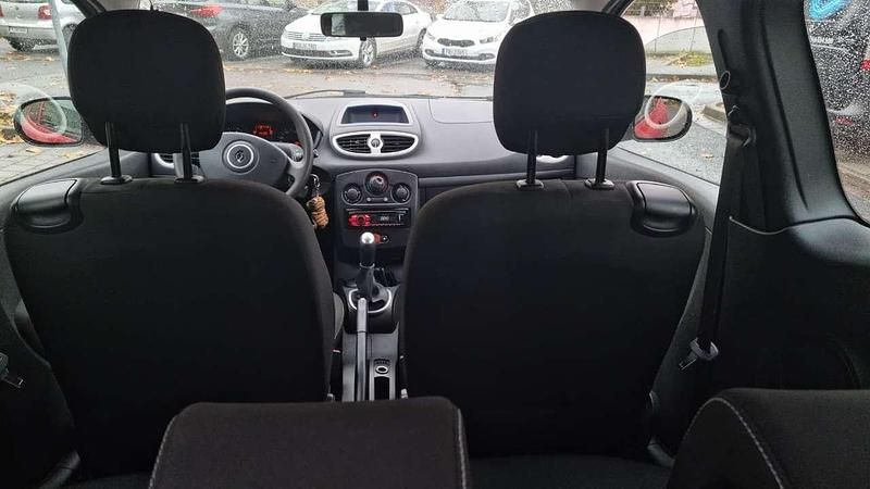 Gebraucht Renault Clio IV Campus 75 PS (55 kW) 2012 Rot Limousine