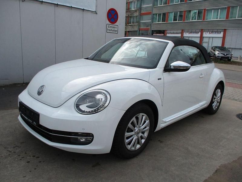 Gebraucht VW Beetle Cabriolet Allstar 105 PS (77 kW) 2016 Weiß Cabrio