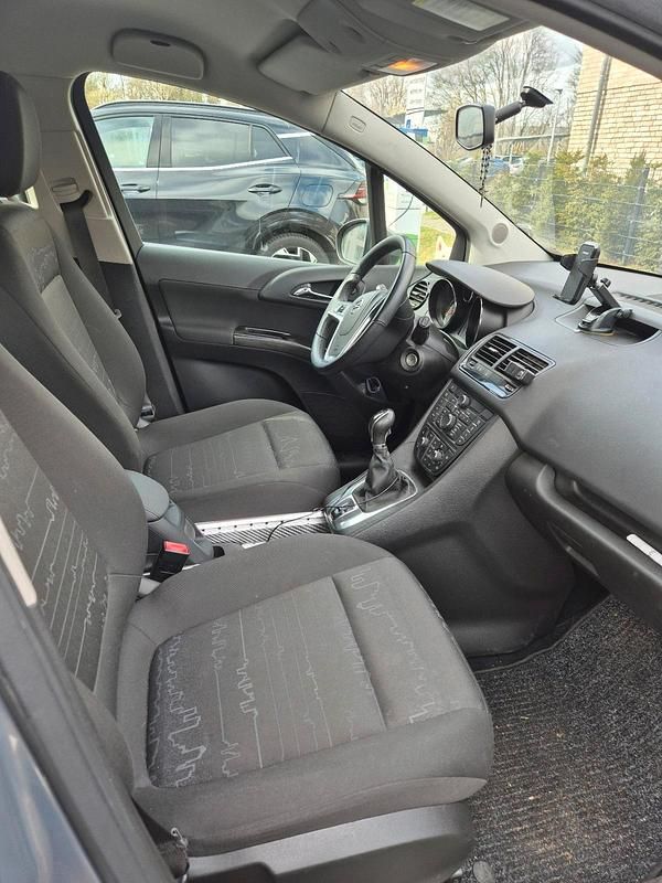 Gebraucht Opel Meriva 120 PS (88 kW) 2012 Grau Van / Kleinbus