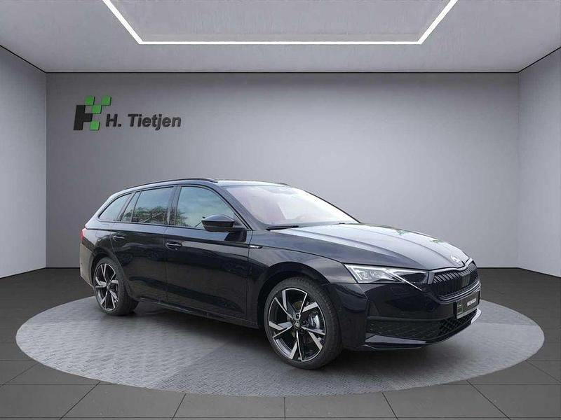 Neu Skoda Octavia SportLine 204 PS (150 kW) 2025 Schwarz Kombi