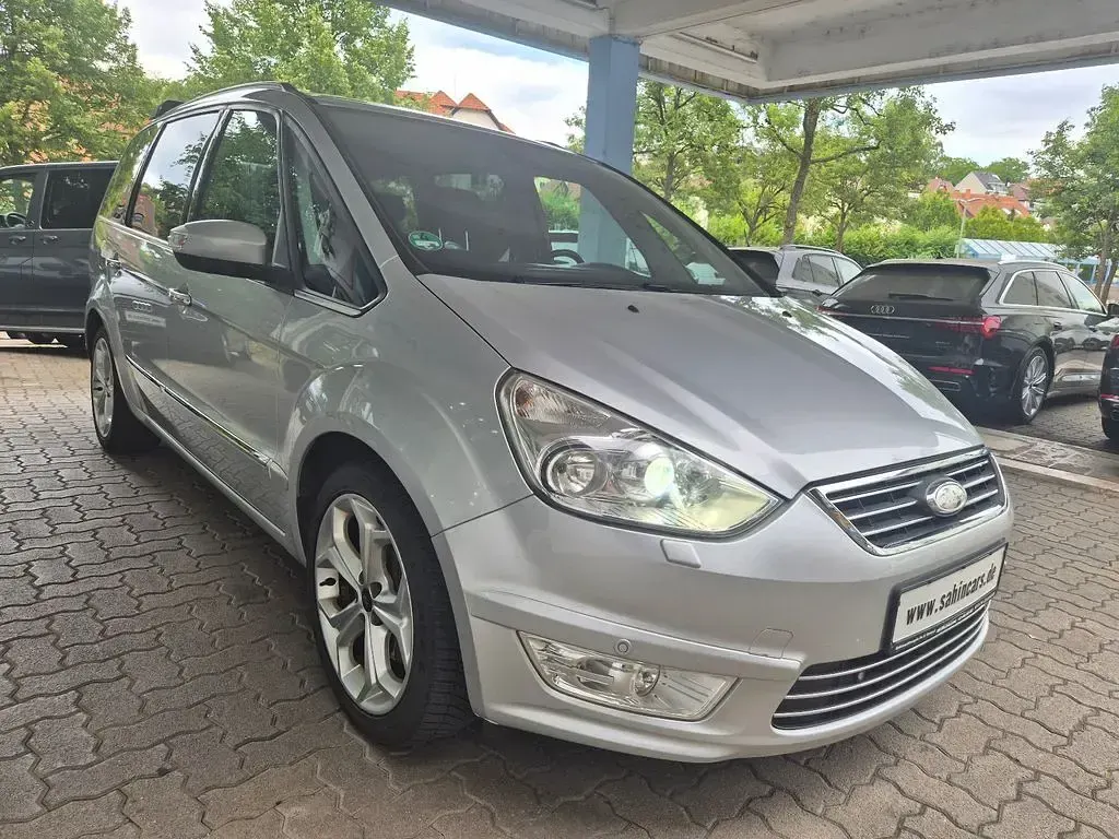 Gebraucht Ford Galaxy Titanium 203 PS (149 kW) 2010 Silber Van / Kleinbus