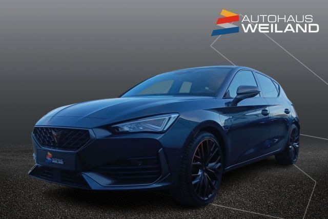 Magnetic grau metallic Gebraucht 2024 Cupra Leon VZ Limousine | 34.900 € (Fairer Preis) - Bild 1/4
