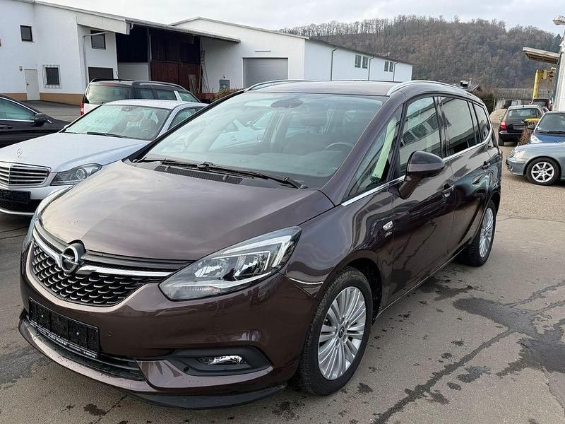 Braun Gebraucht 2017 Opel Zafira Active Van / Kleinbus | 11.499 € (Fairer Preis) - Bild 1/4