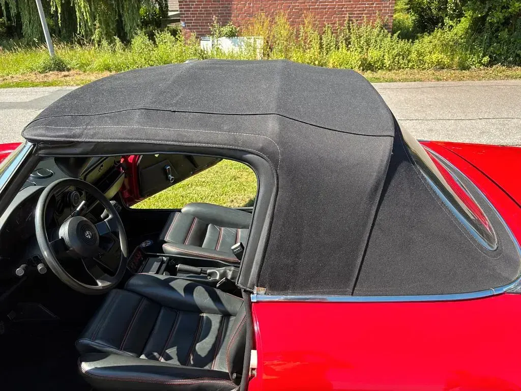 Gebraucht Alfa Romeo Spider 116 PS (85 kW) 1989 Rot Cabrio