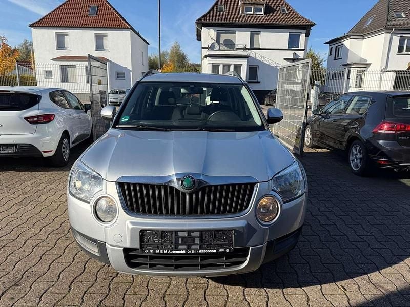 Gebraucht Skoda Yeti 105 PS (77 kW) 2014 Silber SUV