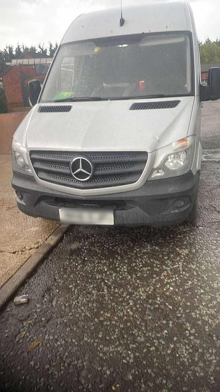 Silber Gebraucht 2016 Mercedes Sprinter Van | 6.000 € - Bild 1/4