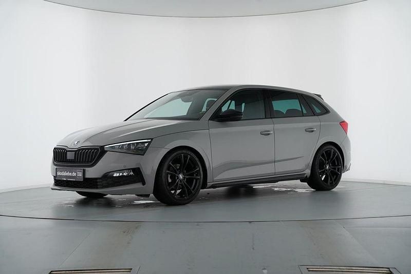 Grau Gebraucht 2022 Skoda Scala Kleinwagen | 25.890 € (Teuer) - Bild 1/4