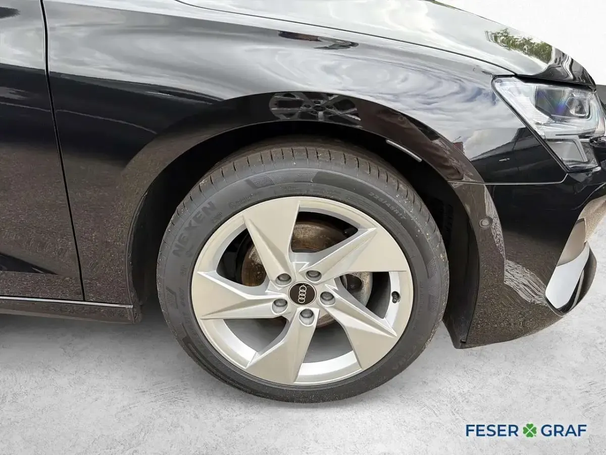 Gebraucht Audi A3 Advanced Plus 150 PS (110 kW) 2025 Mythosschwarz metallic Limousine