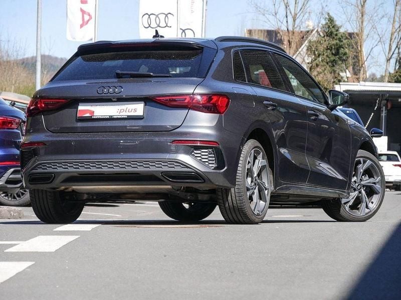 Używany Audi A3 S-Line 204 KM (150 kW) 2022 Szary Sedan/Limuzyna