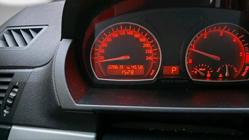 Gebraucht BMW X3 170 PS (125 kW) 2008 Schwarz SUV